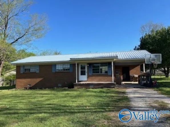 1603 Linwood Dr SW, Hartselle, AL 35640