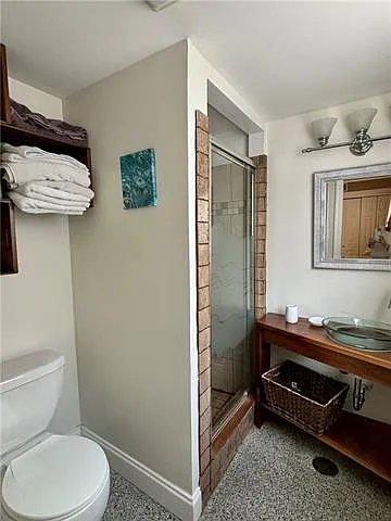 2034 Napoleon Ave — Photo 12