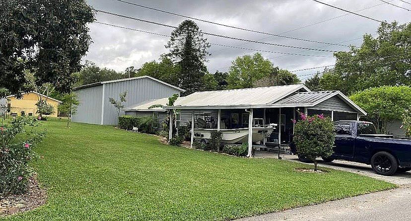 2nd image of 5503 SE 10th St