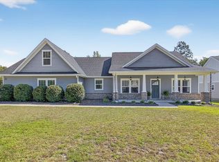 33 Geranium Trce, Crawfordville, FL 32327