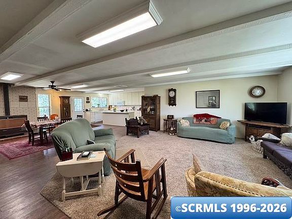 4th image of 253 Rosedale Rd