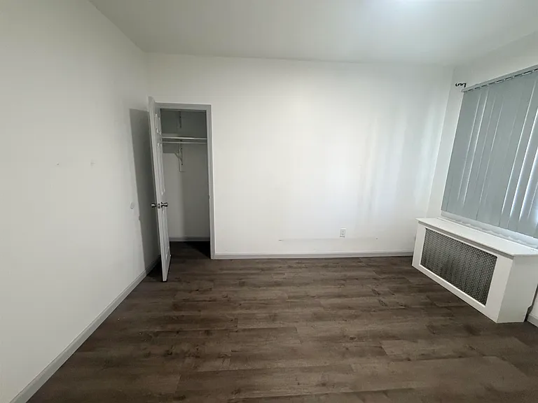 28 E 32nd St #2 — Photo 6