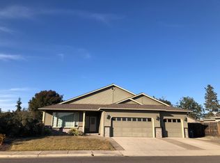 2469 Rabun Way, Central Pt, OR 97502