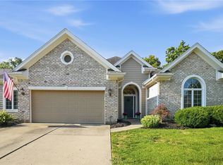 1256 Forest Walk Dr, Dayton, OH 45459