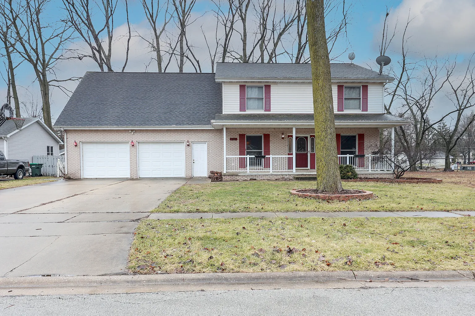 163 W Bodine Dr photo 1