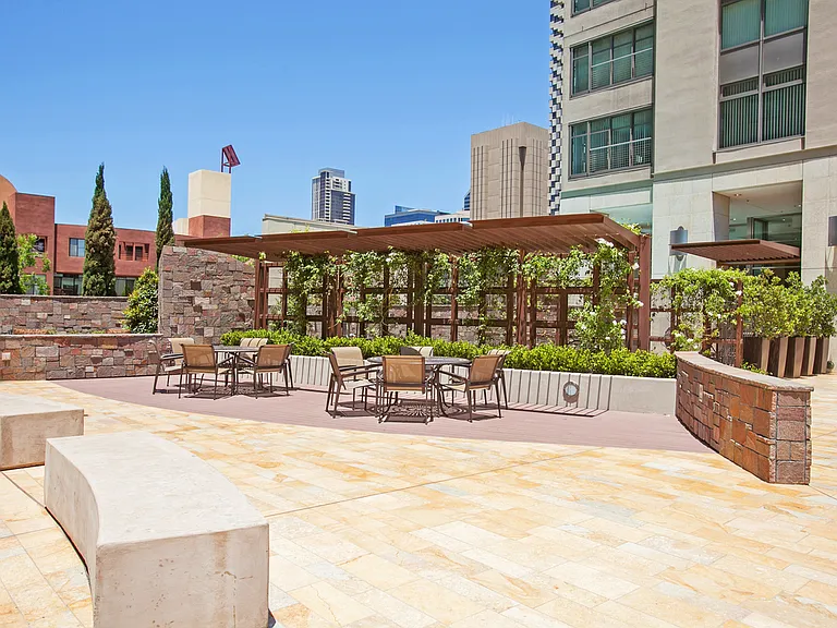 645 Front St #604 — Photo 33