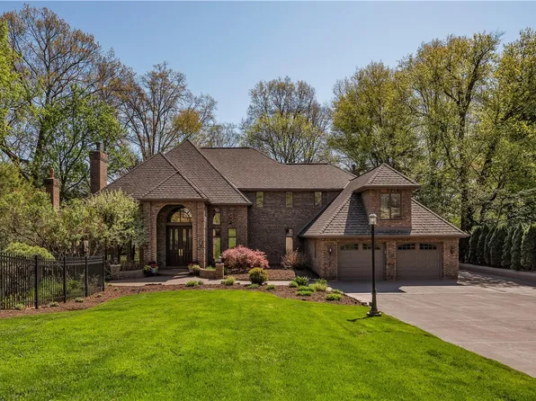 850 12th St, Oakmont, PA 15139