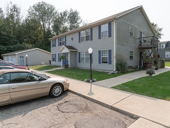 3rd image of 2323&2353 W Osterhout Ave