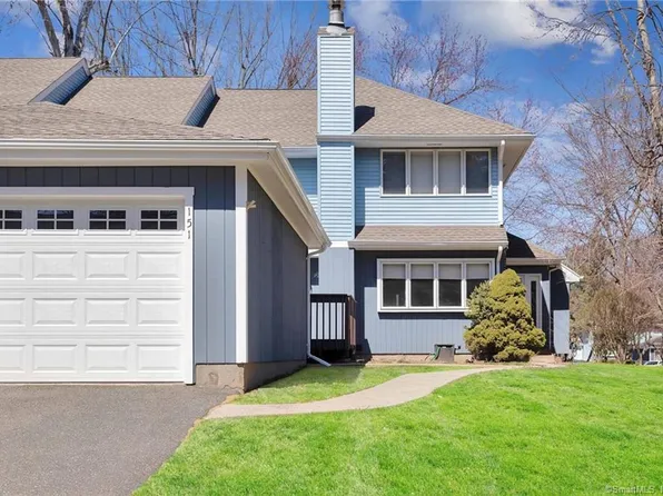 151 West Grayling Lane #151, Suffield, CT 06078