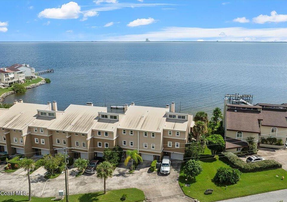 1st image of 5087 Riveredge Dr #2