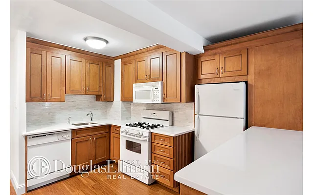 Sold by Douglas Elliman | media 7