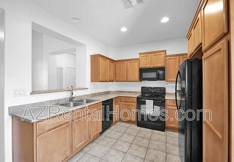3708 W Vivian Ct — Photo 16