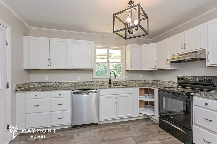 124 Carter Woods Dr — Photo 5
