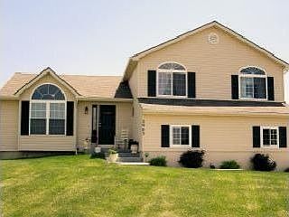 1st image of 3903 NE 91st Ter