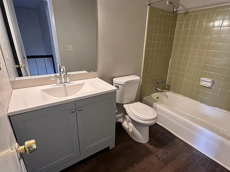 660 Jolly Ave S #3 — Photo 8