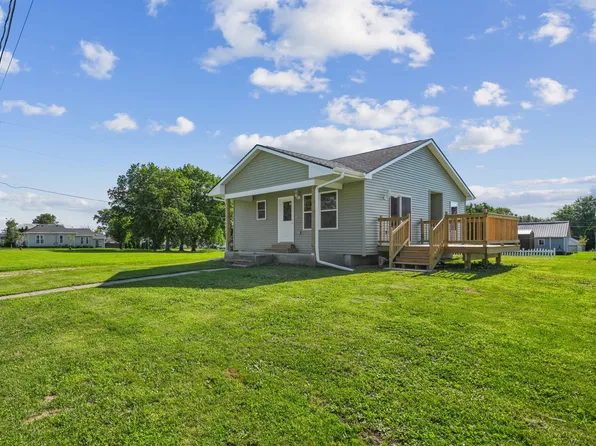 205 Spruce St, Tipton, IA 52772