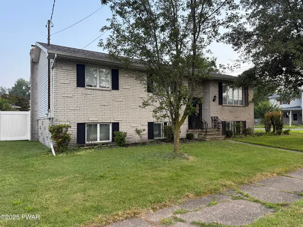 188 Drakes Ln, Old Forge, PA 18518