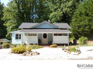 555 Probart St, Brevard, NC 28712