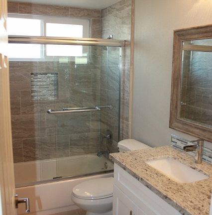 2nd image of 2637 Sherwood Ave