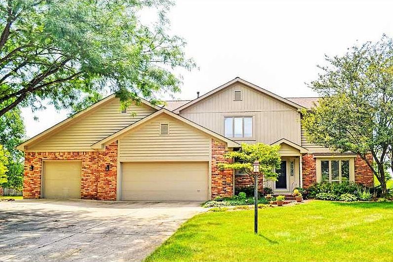 1st image of 123 Winding Creek Ct