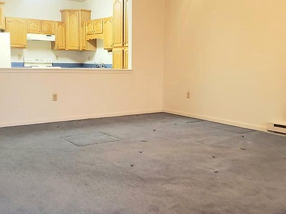 4th image of 223 Sunbrook Ln #74