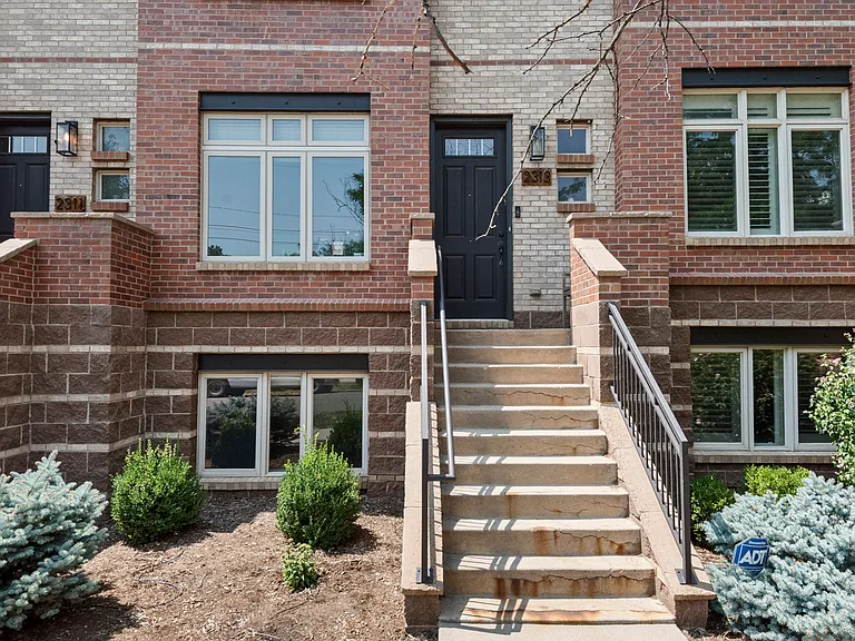 2313 Decatur St — Photo 36