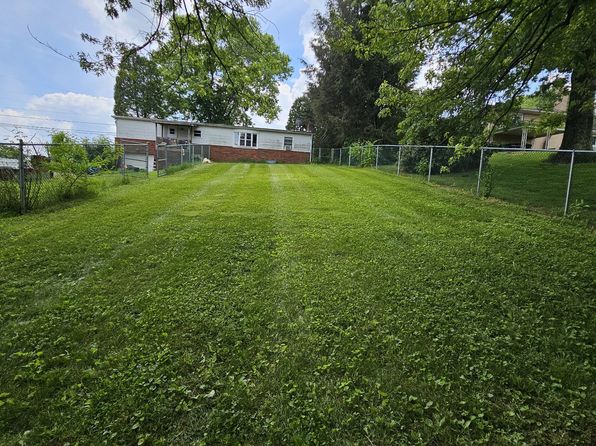 (undisclosed Address)