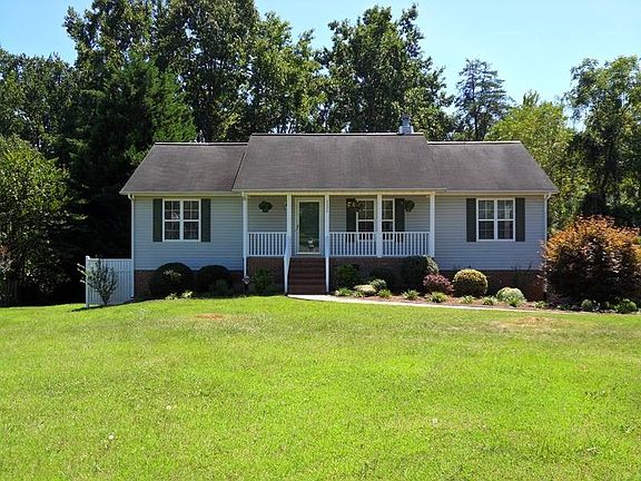 2nd image of 3306 Hoskins Ct