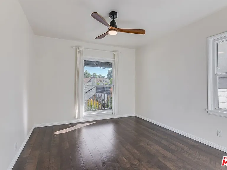 4905 Coolidge Ave — Photo 12