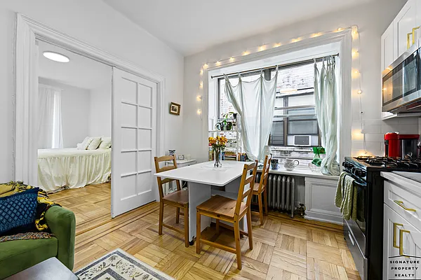 Rented by Signature Property Realty | media 1