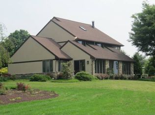 1121 Oregon Hollow Rd, Holtwood, PA 17532