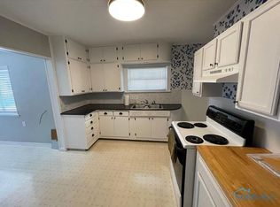 713 Stratton Ave, Defiance, OH 43512