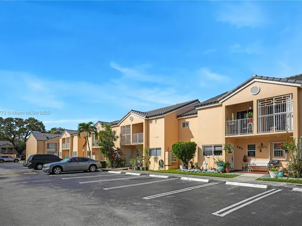 2700 NW 25th Ave APT 605-6, Miami, FL 33142