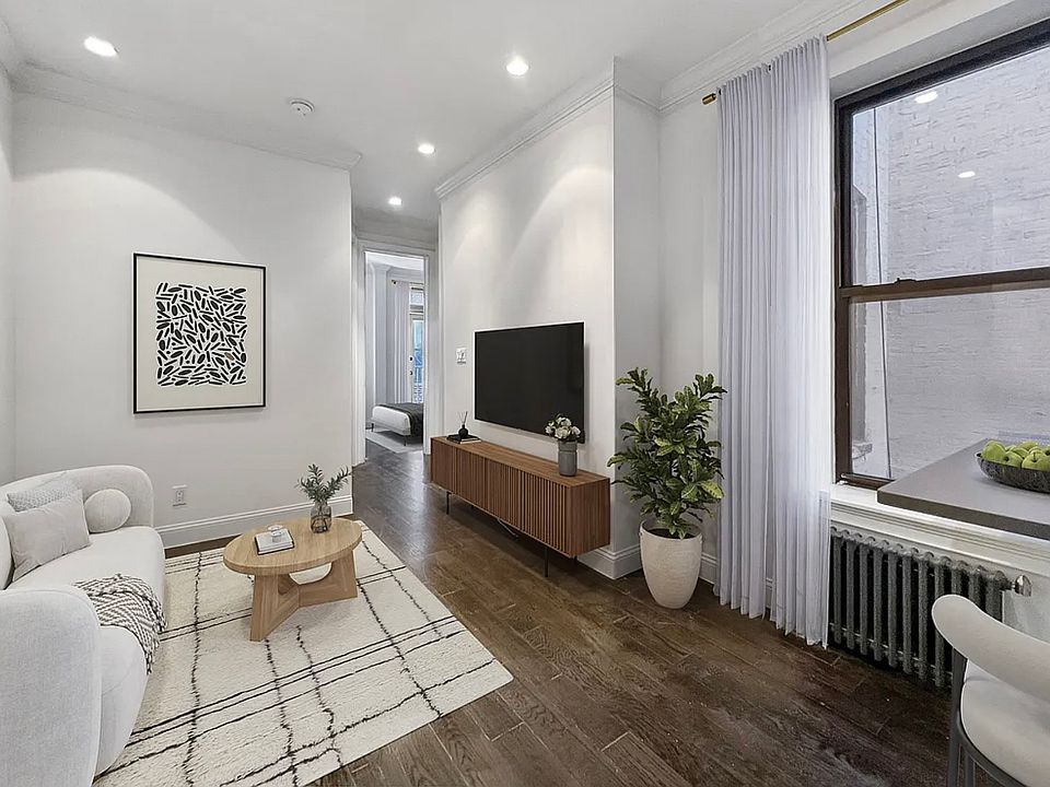 1st image of 50 E 3rd St APT 3D