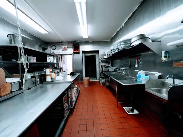 233 Utica Avenue image 2 of 23