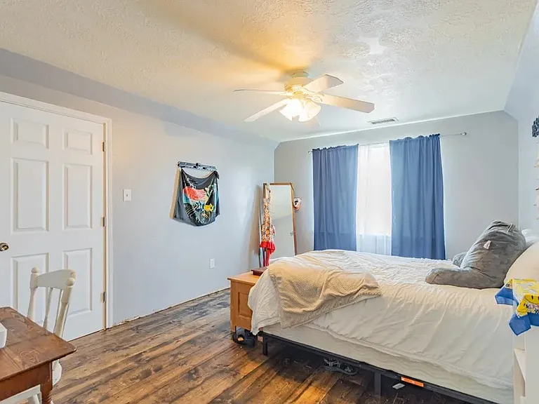 4034 Stillwood Ln — Photo 27