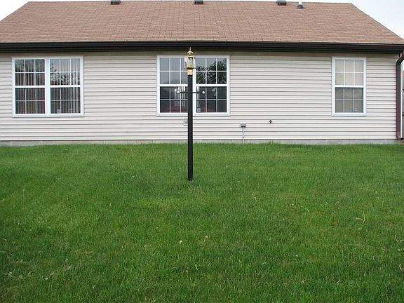 2nd image of 3301 N Moccasin Ct
