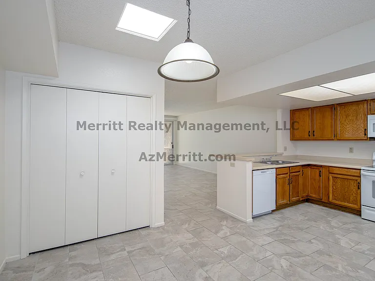 3832 E Pima St #9 — Photo 11