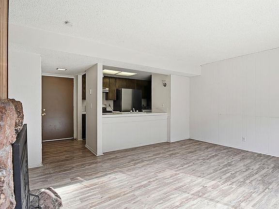 5th image of 3101 Lake Forest Rd #57