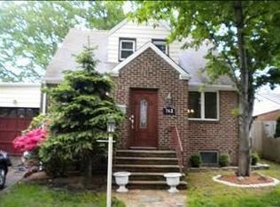 762 Morningside Ln, Ridgefield, NJ 07657