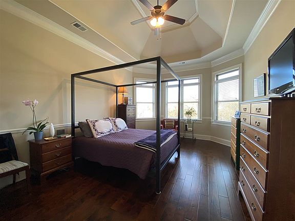 5th image of 165 Harvest Brook Way
