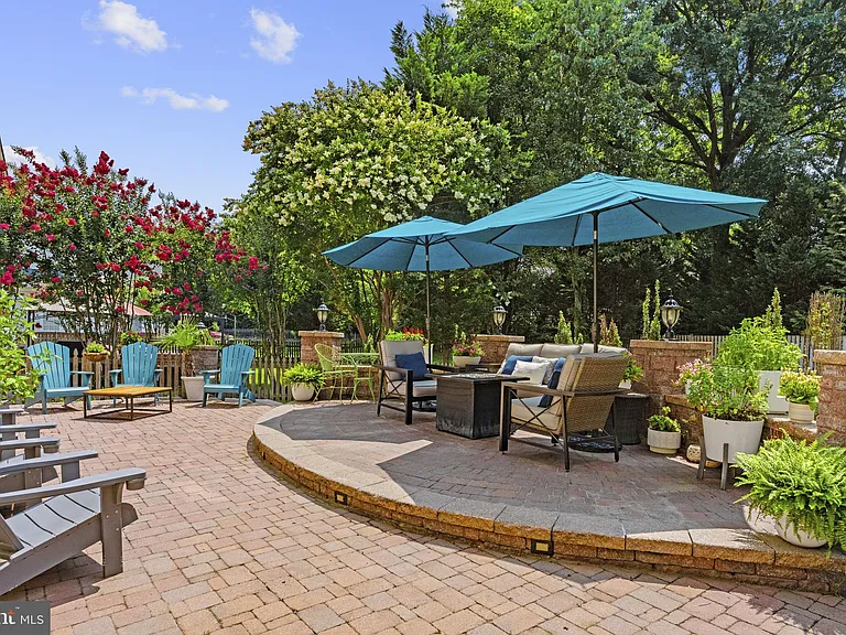 43550 Riverpoint Dr — Photo 35