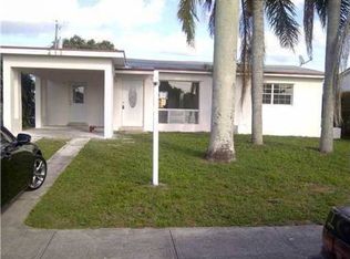 231 N 72nd Ter, Hollywood, FL 33024