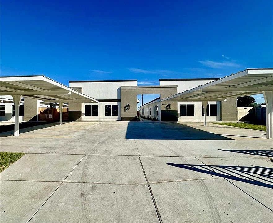 1st image of 3529 S Dominique Dr