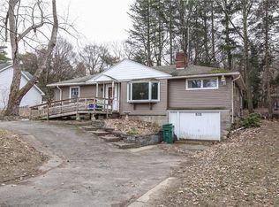 515 Vosburg Rd, Webster, NY 14580