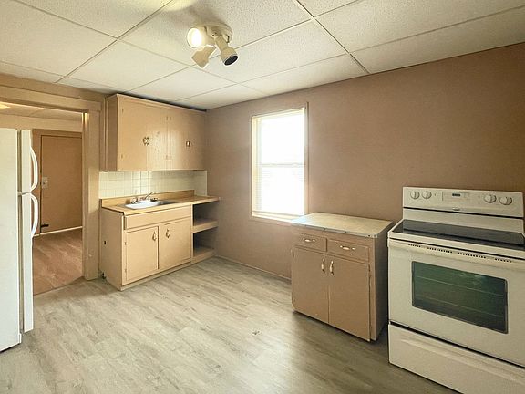 4th image of 108 W 5th Ave #3
