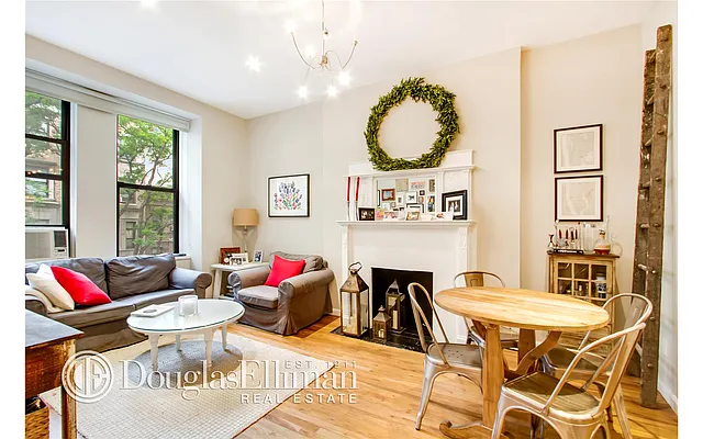 Rented by Douglas Elliman | media 14