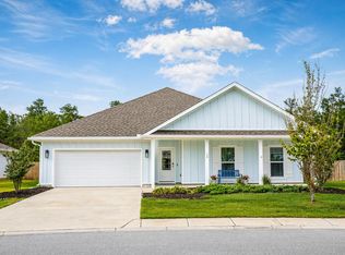 56 Secluded Cir, Freeport, FL 32439
