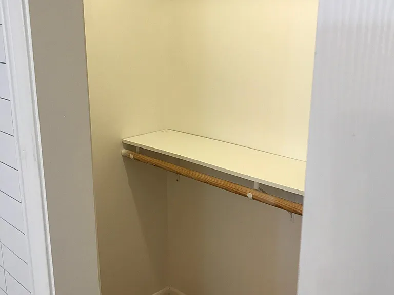 Walk in closet