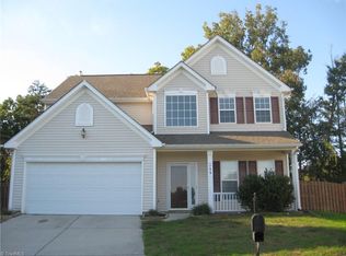 798 Avalon Springs Ct, High Point, NC 27265
